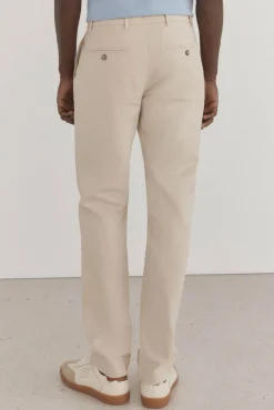 Pantalón premium chino ligero regular fit