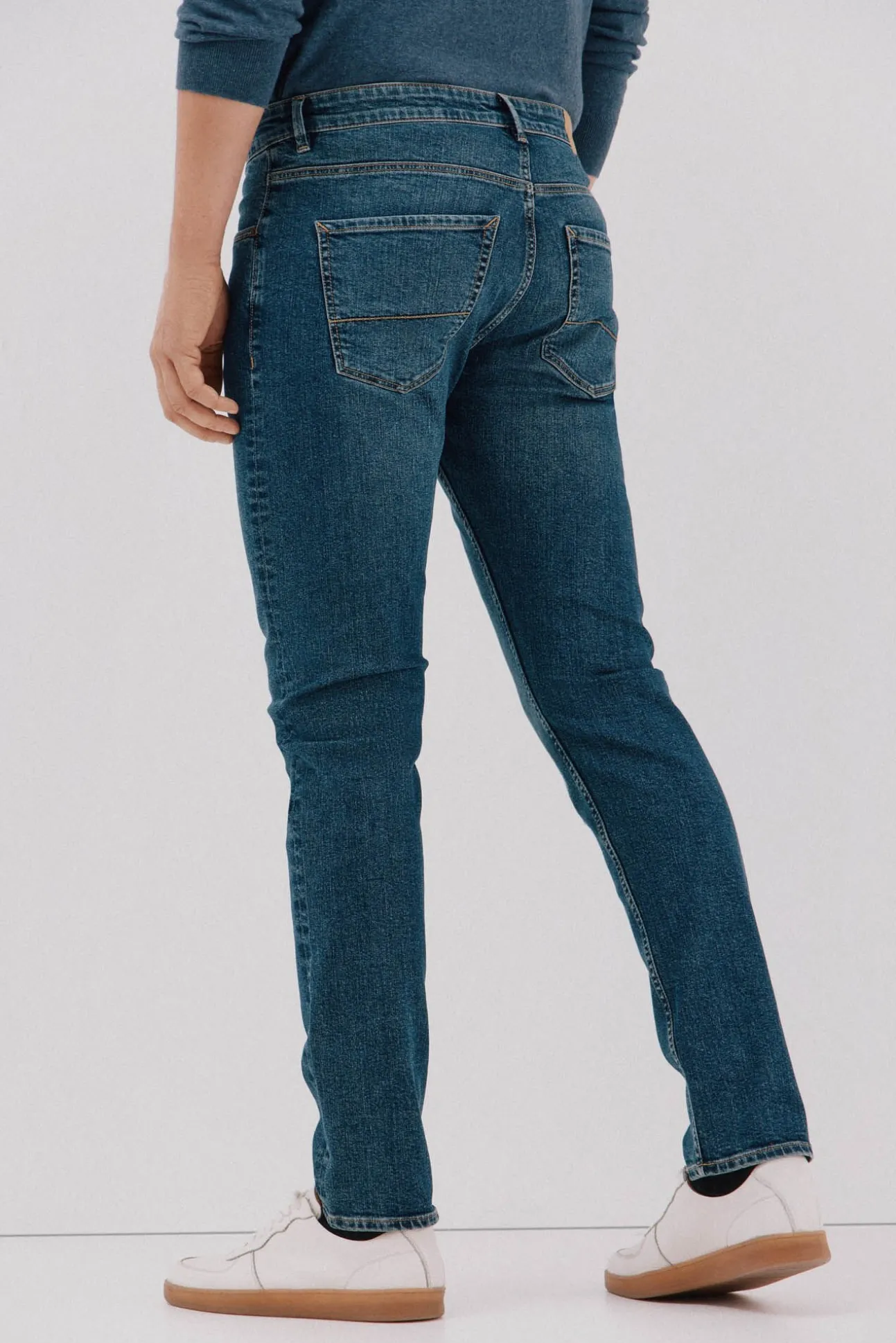 Pantalón vaquero slim fit