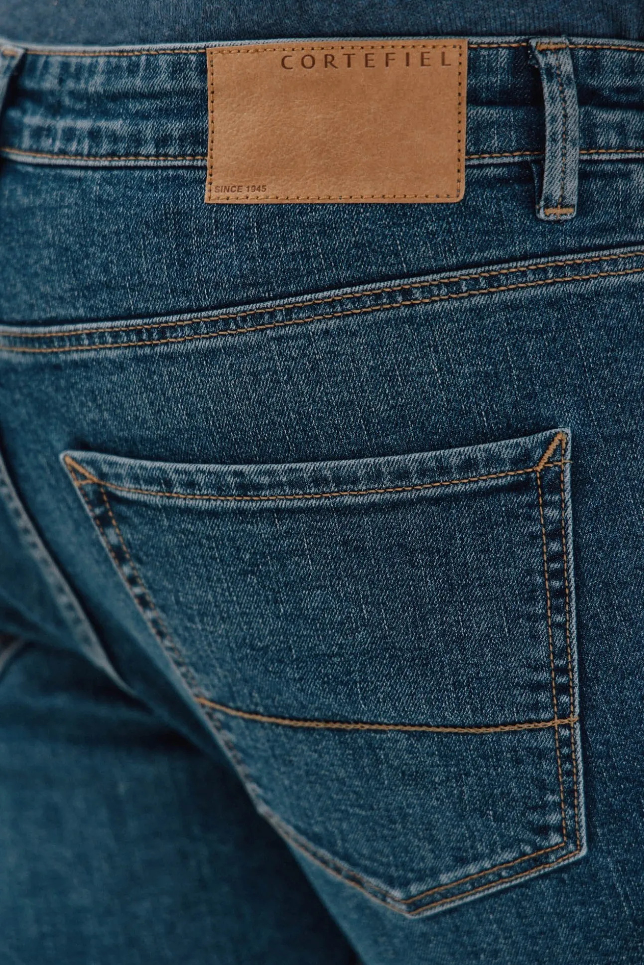 Pantalón vaquero slim fit