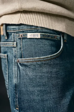 Pantalón vaquero straight fit