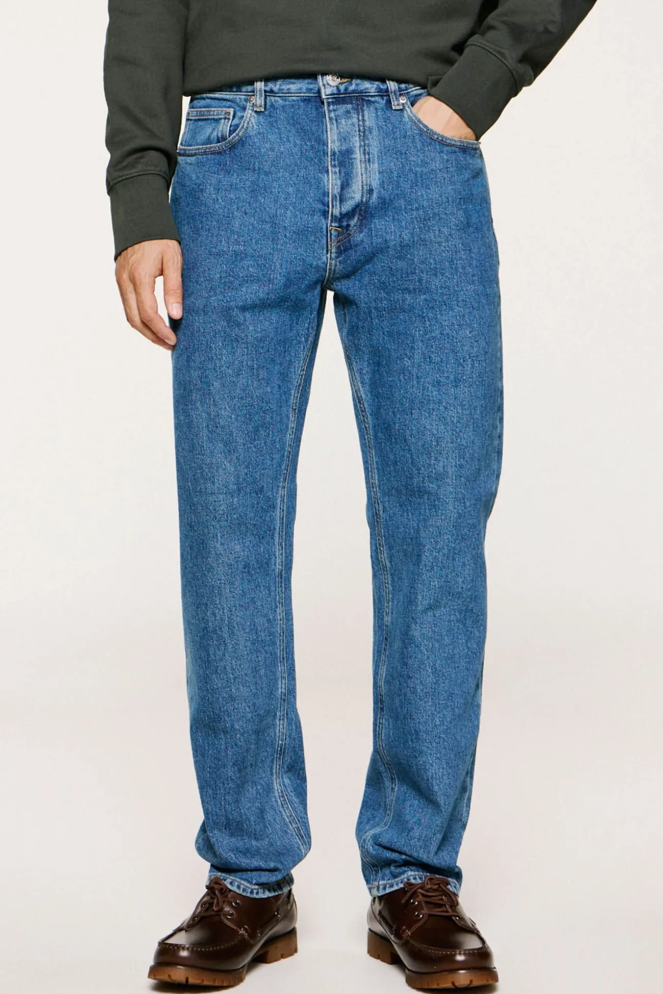 Pantalón vaquero Straight Fit