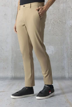 Pantalón técnico ultraligero topo