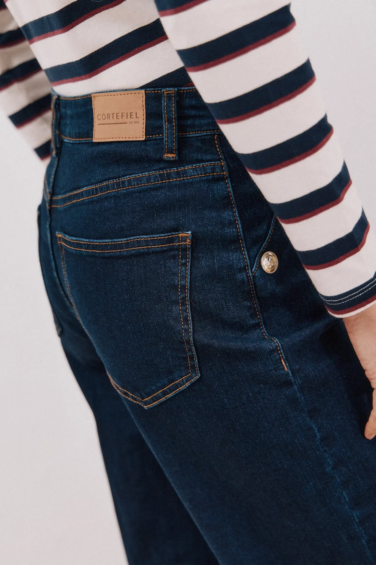 Pantalones buttons