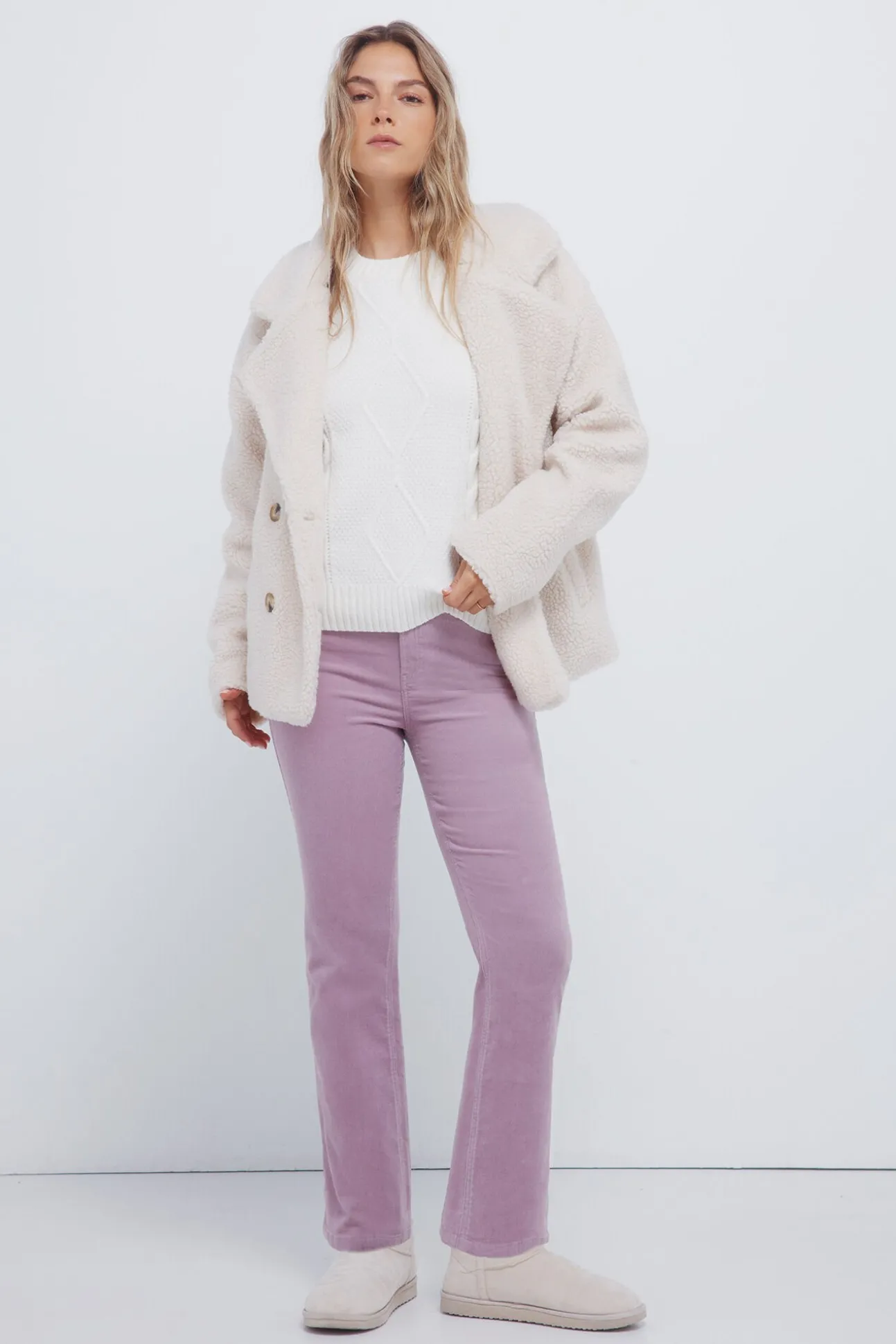 Pantalones pana kick flare