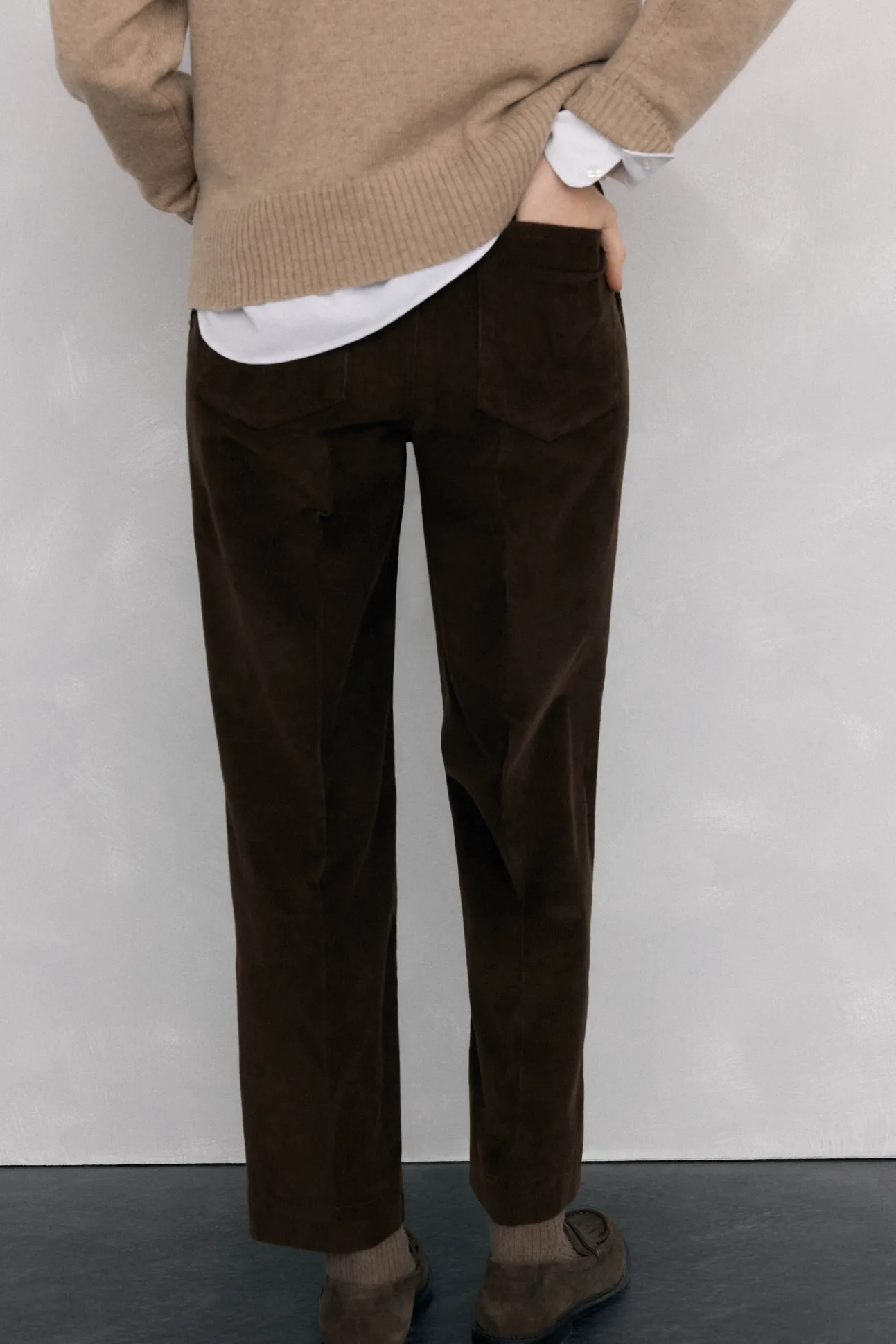 Pantalones pana slim classic