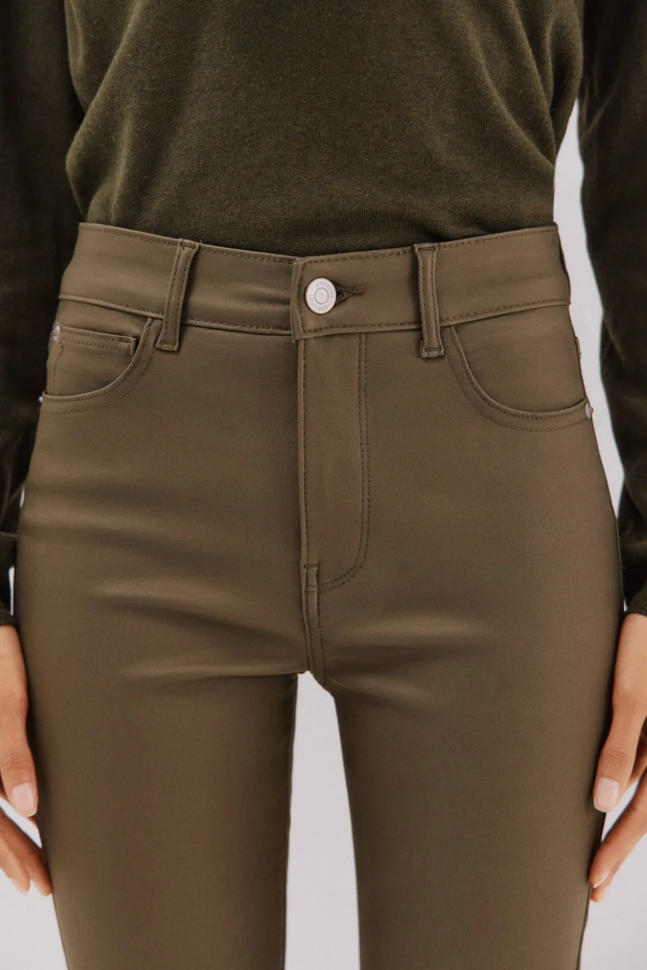 Pantalones sensational resinados