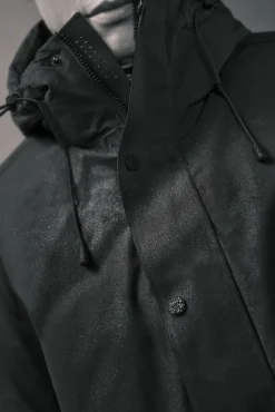 Parka con capucha