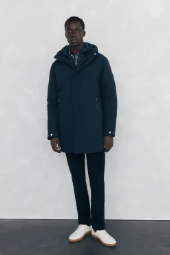 Parka corta capucha