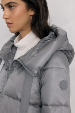 Parka corta capucha