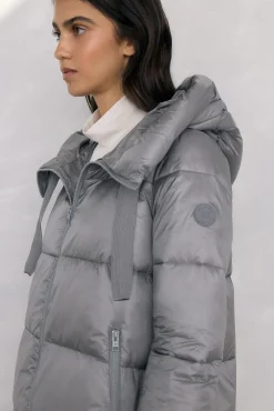 Parka corta capucha