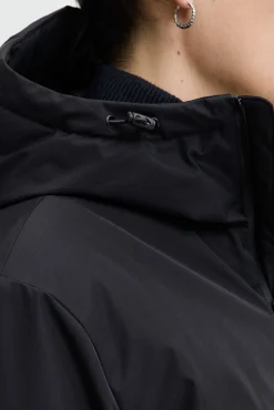Parka corto acolchado
