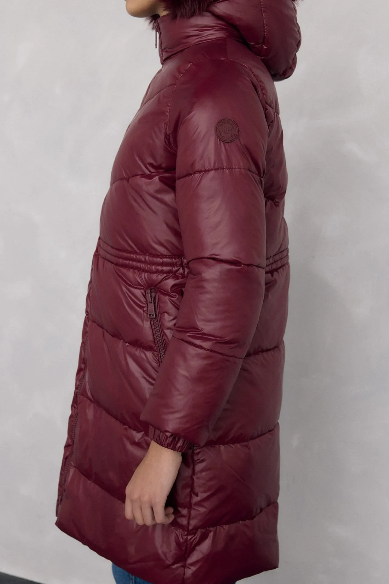 Parka larga capucha