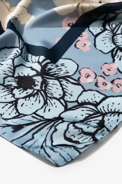 Pañuelo Satinado Estampado Floral