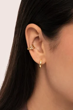 Pendiente Suelto Ear Cuff Triple Cross Baño Oro