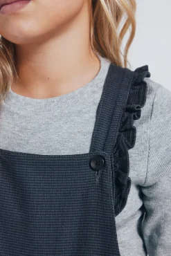 Peto Cuadros niña