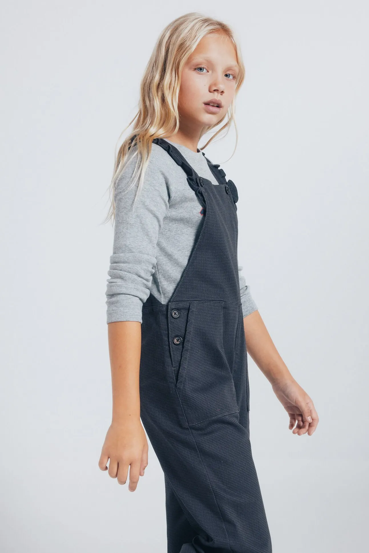 Peto Cuadros niña