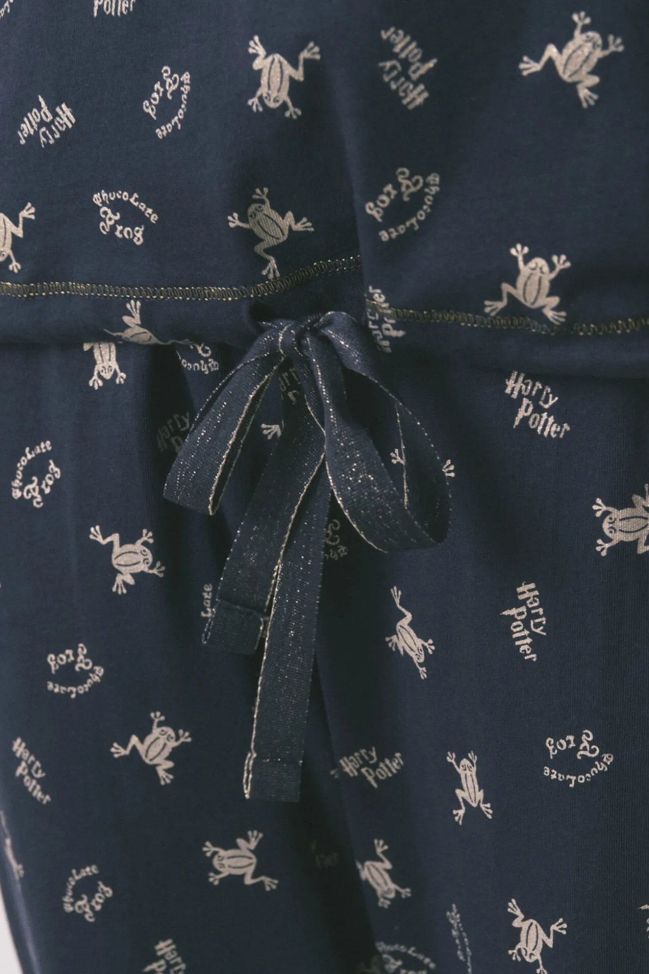 Pijama largo 100% algodón azul estampado ranitas