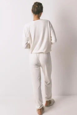 Pijama largo terciopelo suave blanco brillo