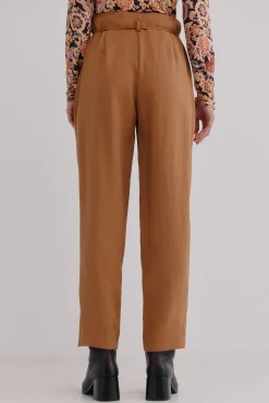 Piper. Pantalón con lazada