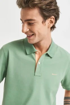 Polo de piqué en contraste