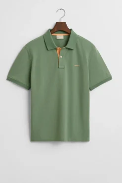 Polo de piqué en contraste