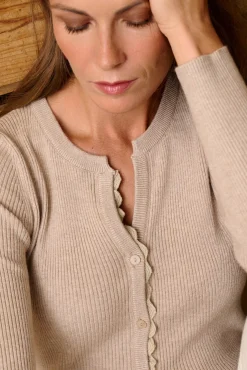 Rebeca Taupe Tilia