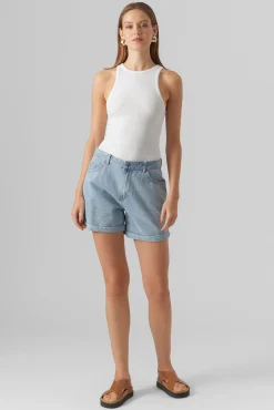 Short denim