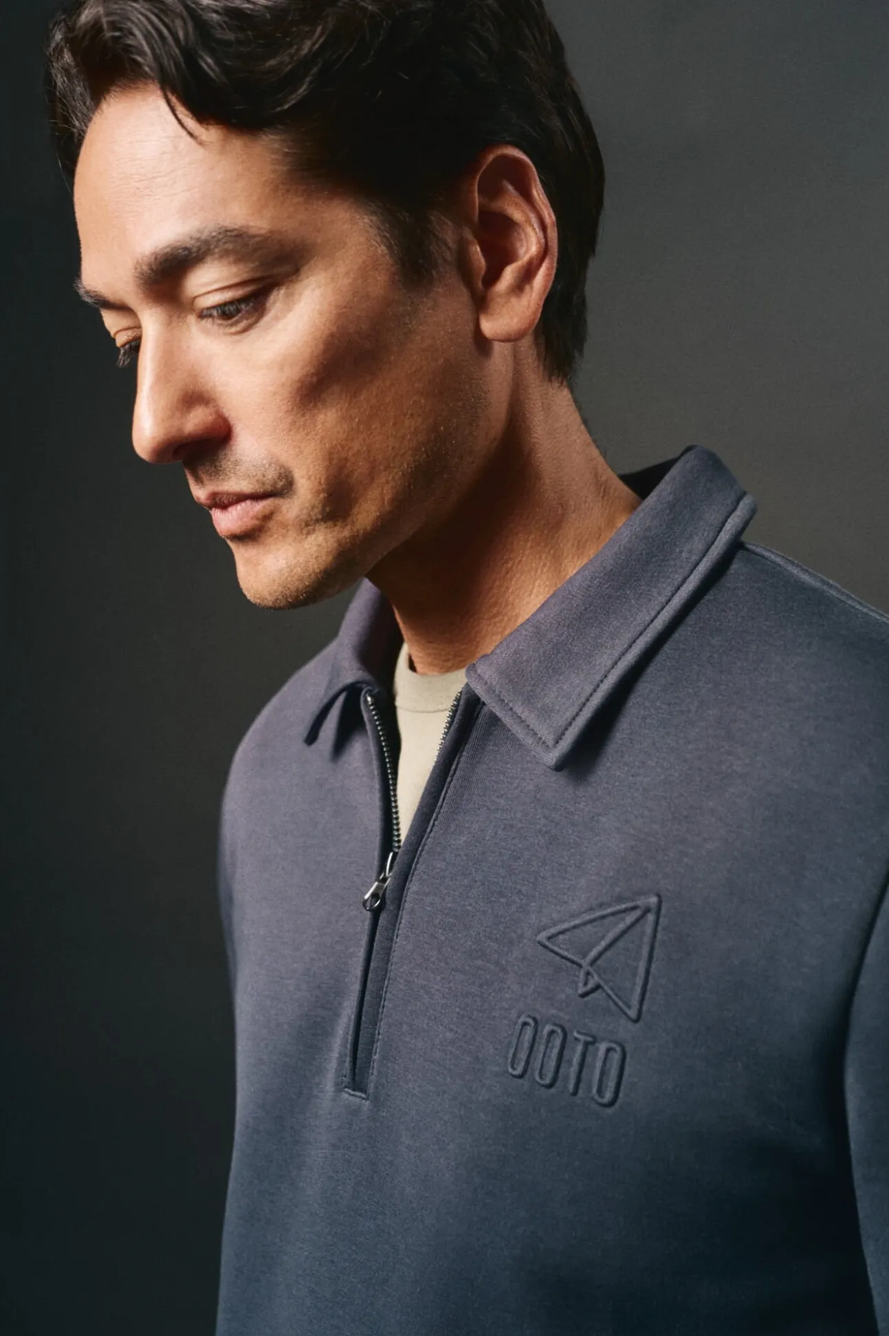 Sudadera cuello cremallera