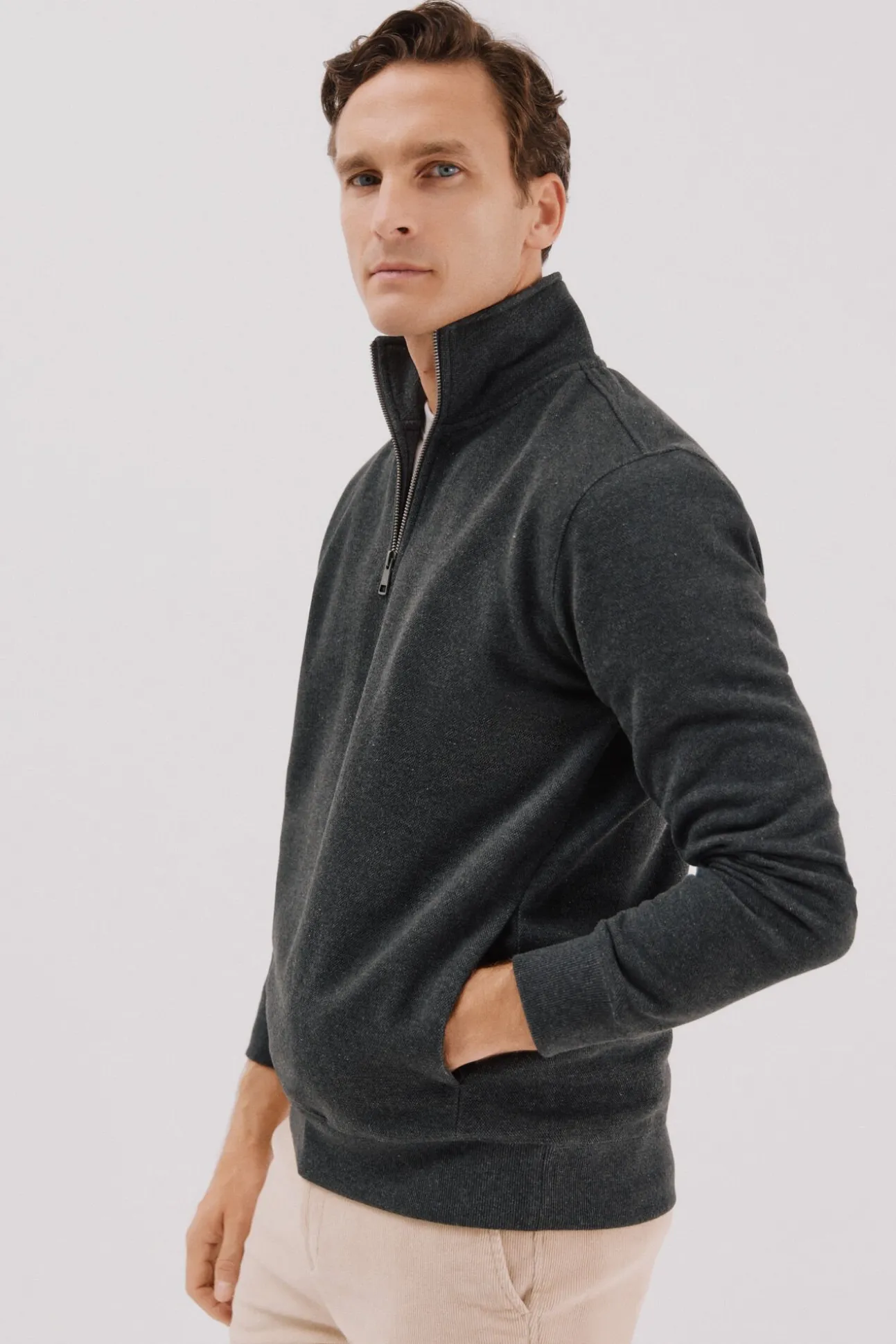 Sudadera cuello cremallera