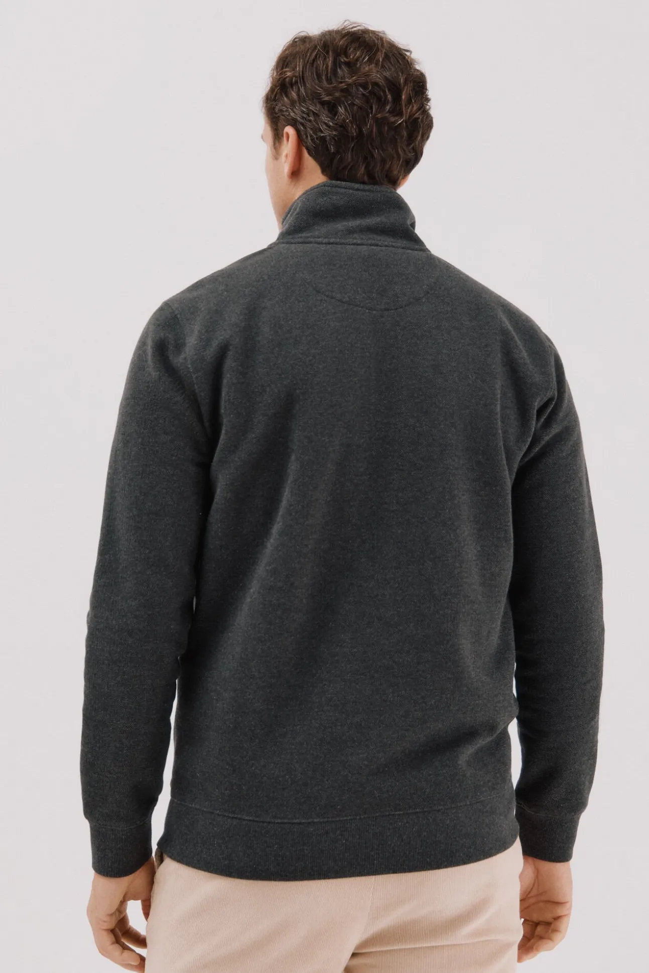 Sudadera cuello cremallera