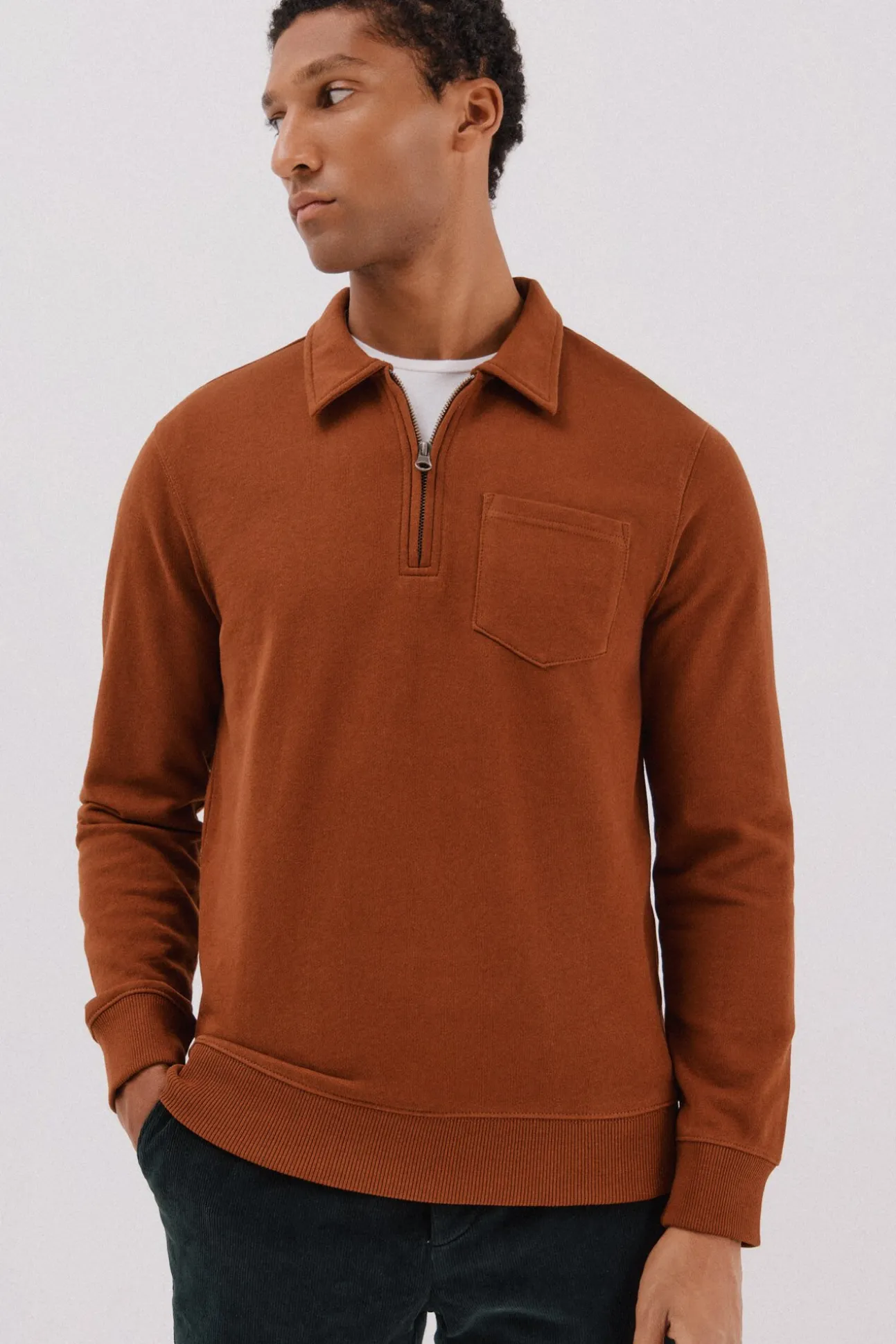 Sudadera cuello polo cremallera