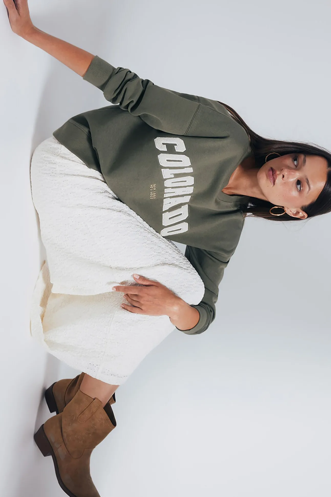 Sudadera gráfica ciudad