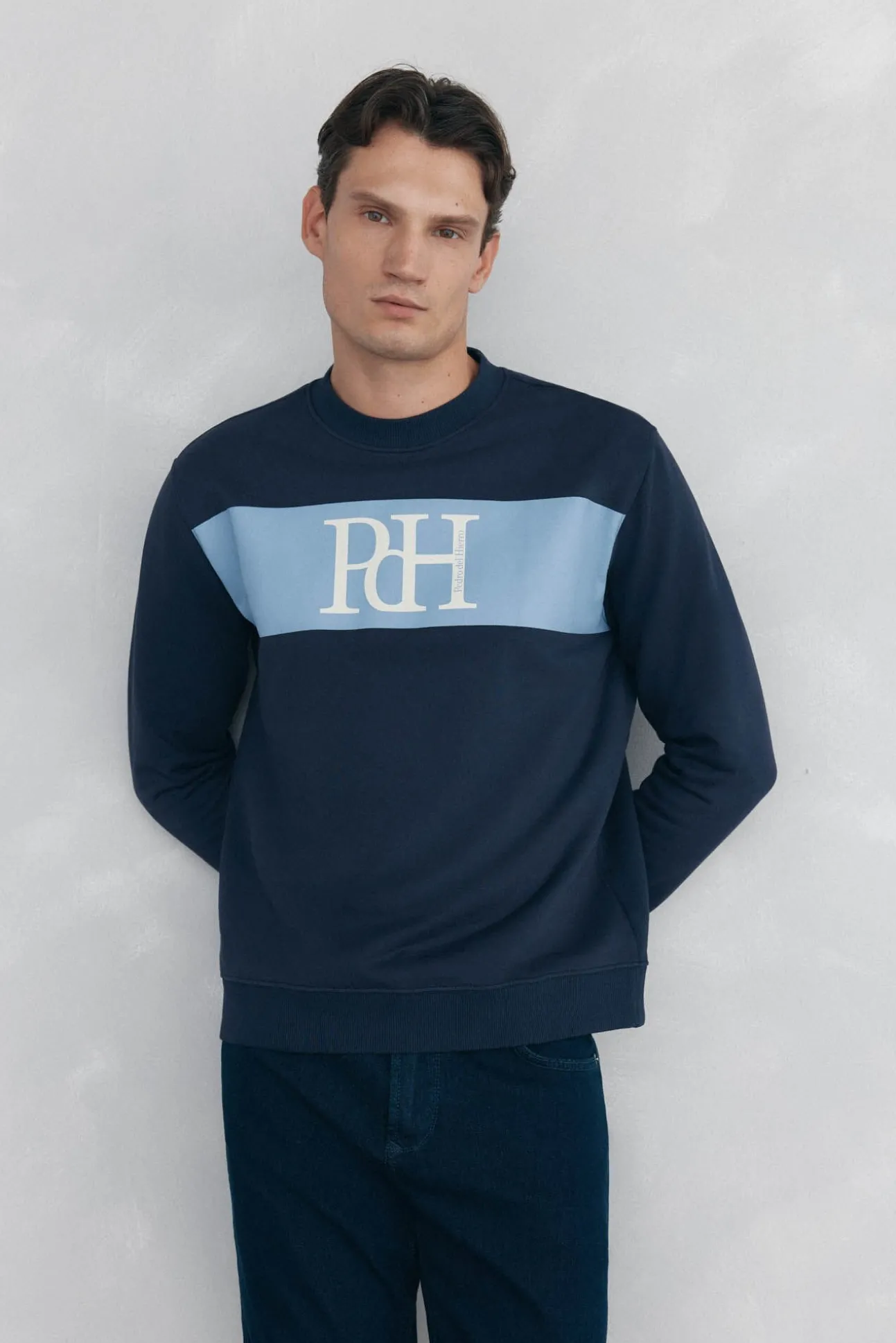 Sudadera logo
