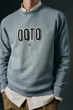 Sudadera logo bordado