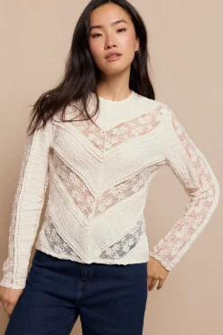 Top encaje combinado
