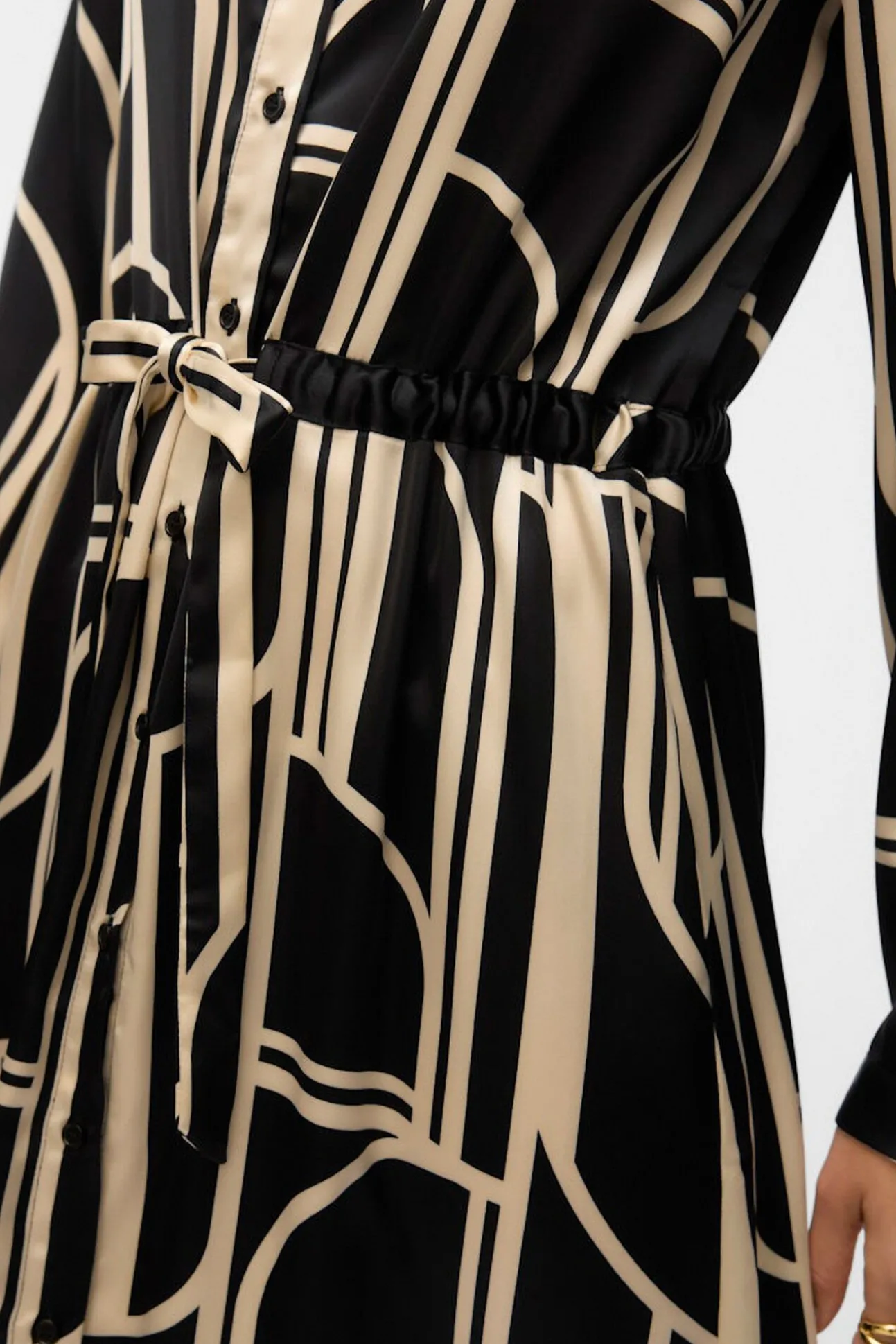 Vestido 7/8 camisero satinado