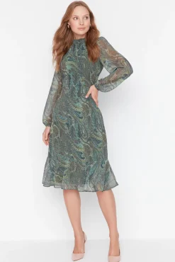 Vestido con volantes
