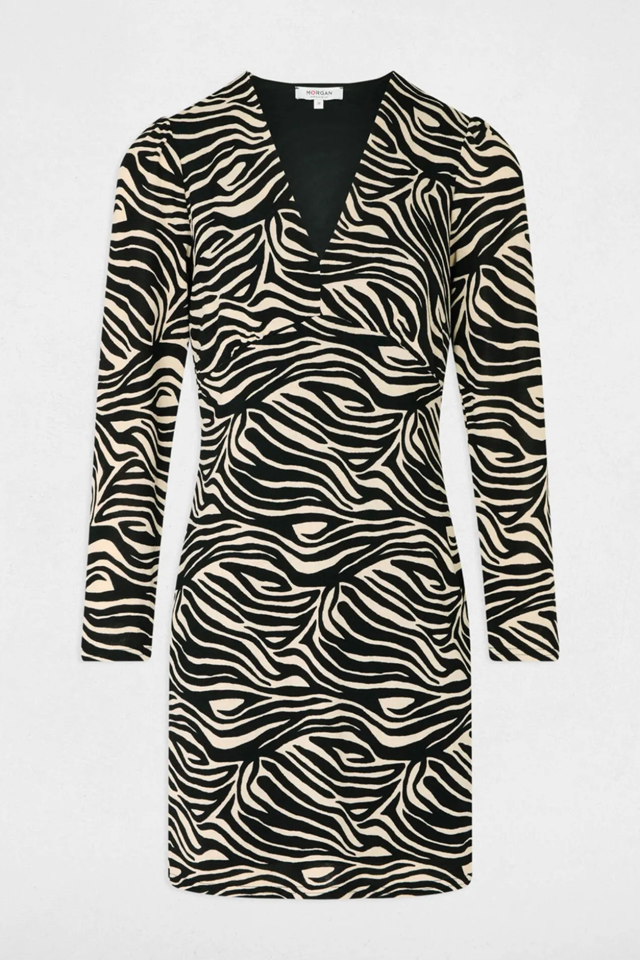 Vestido corto ajustado