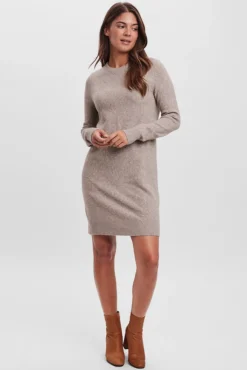 Vestido de punto con cuello redondo