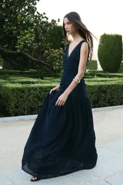 Vestido fluido largo encaje