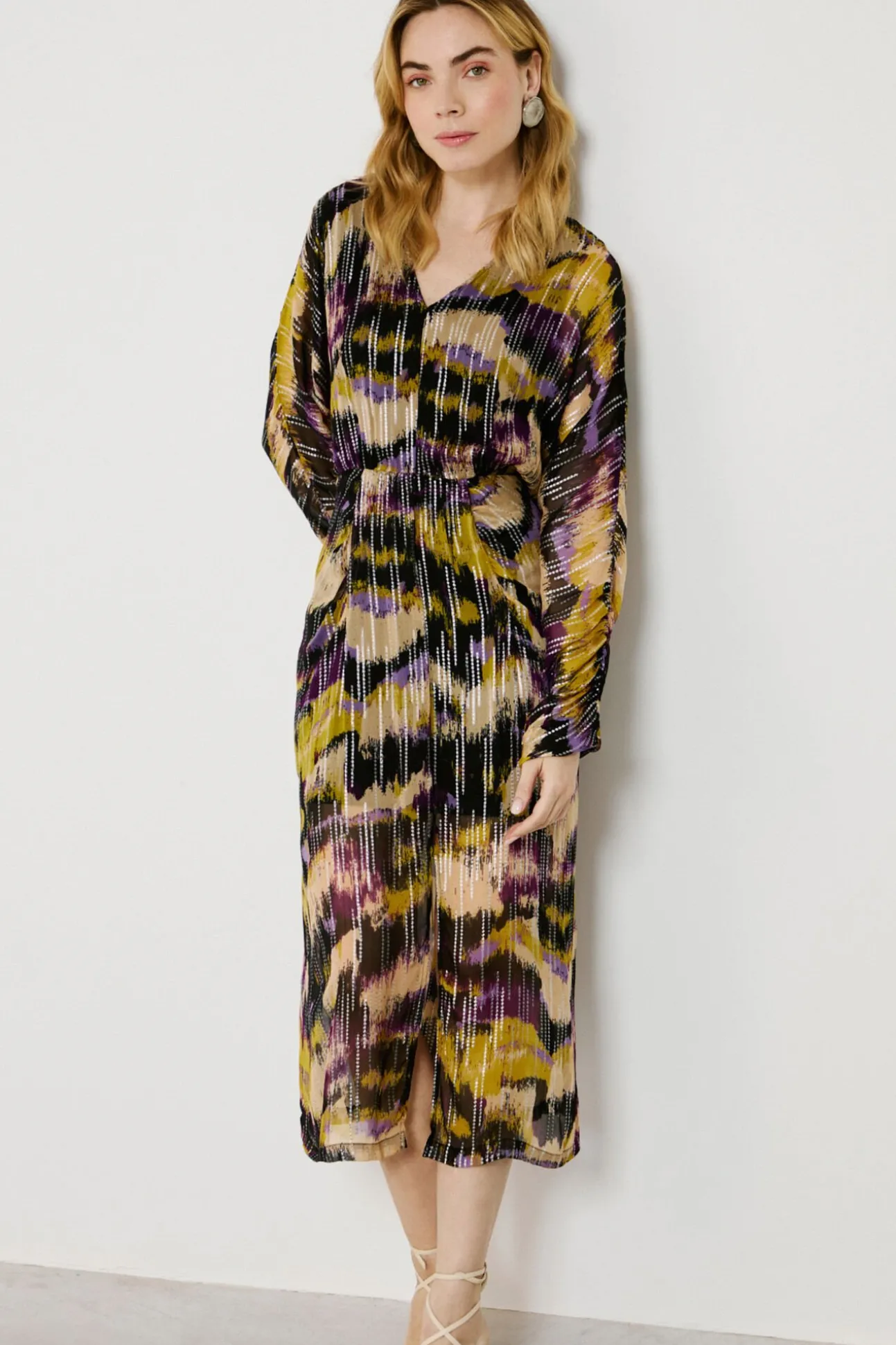 Vestido midi estampado con lúrex