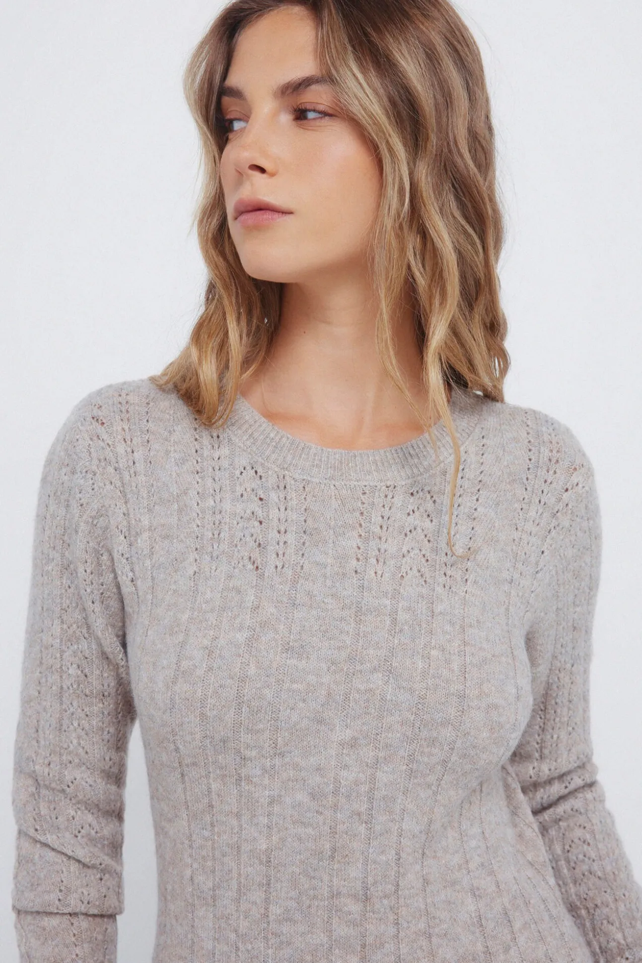 Vestido midi punto pointelle