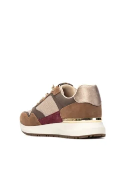 Zapatilla de mujer