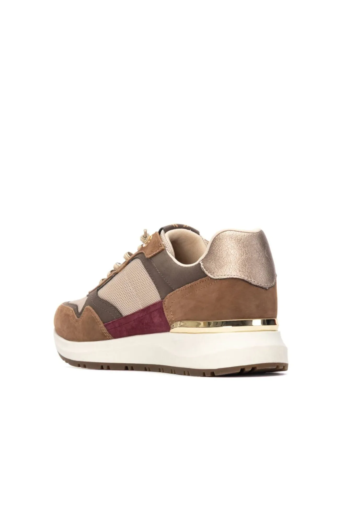 Zapatilla de mujer