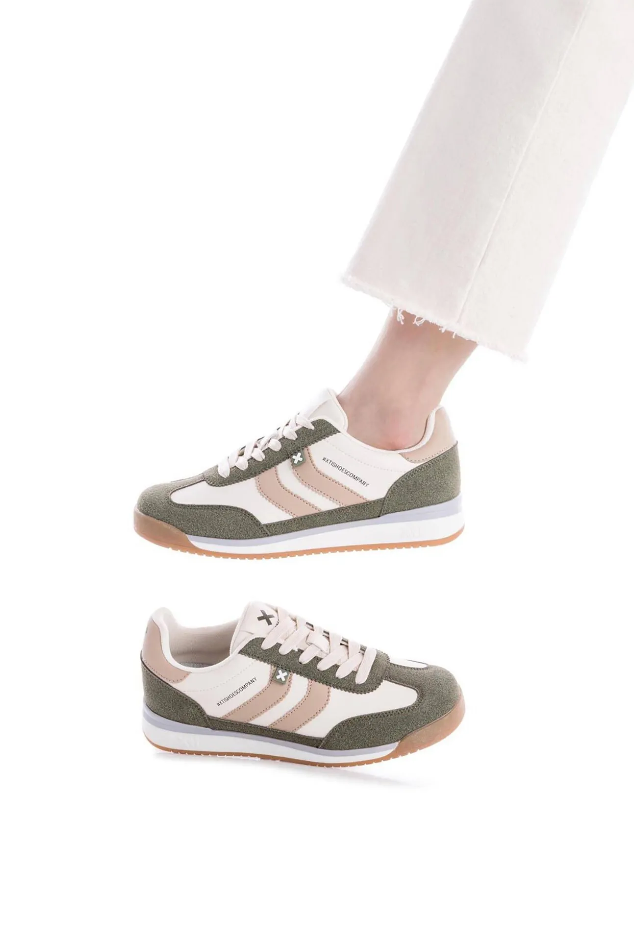 Zapatilla de mujer