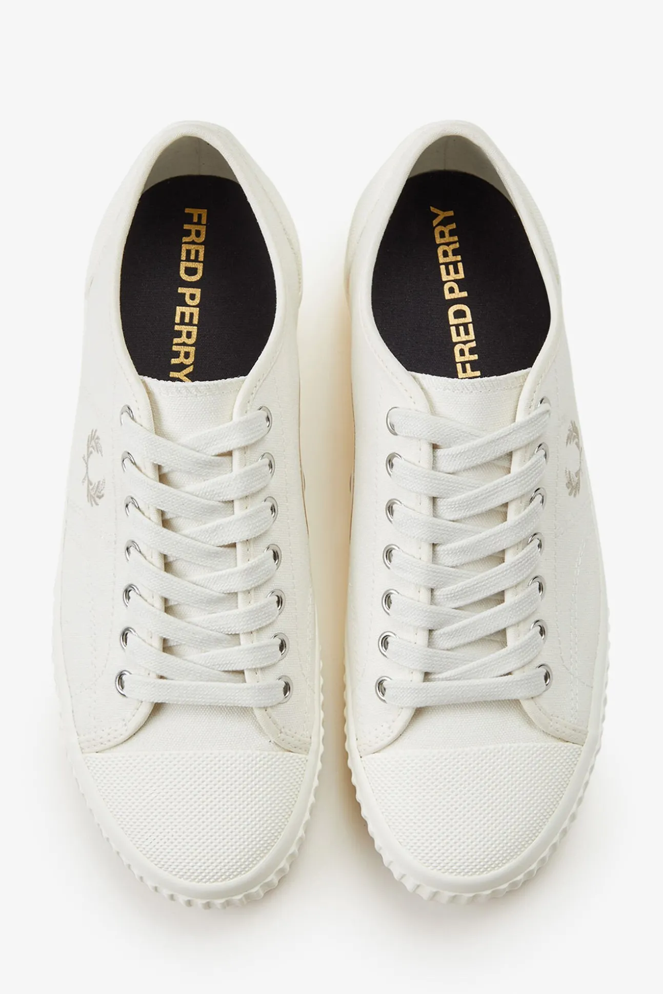Zapatilla Hughes-low lona