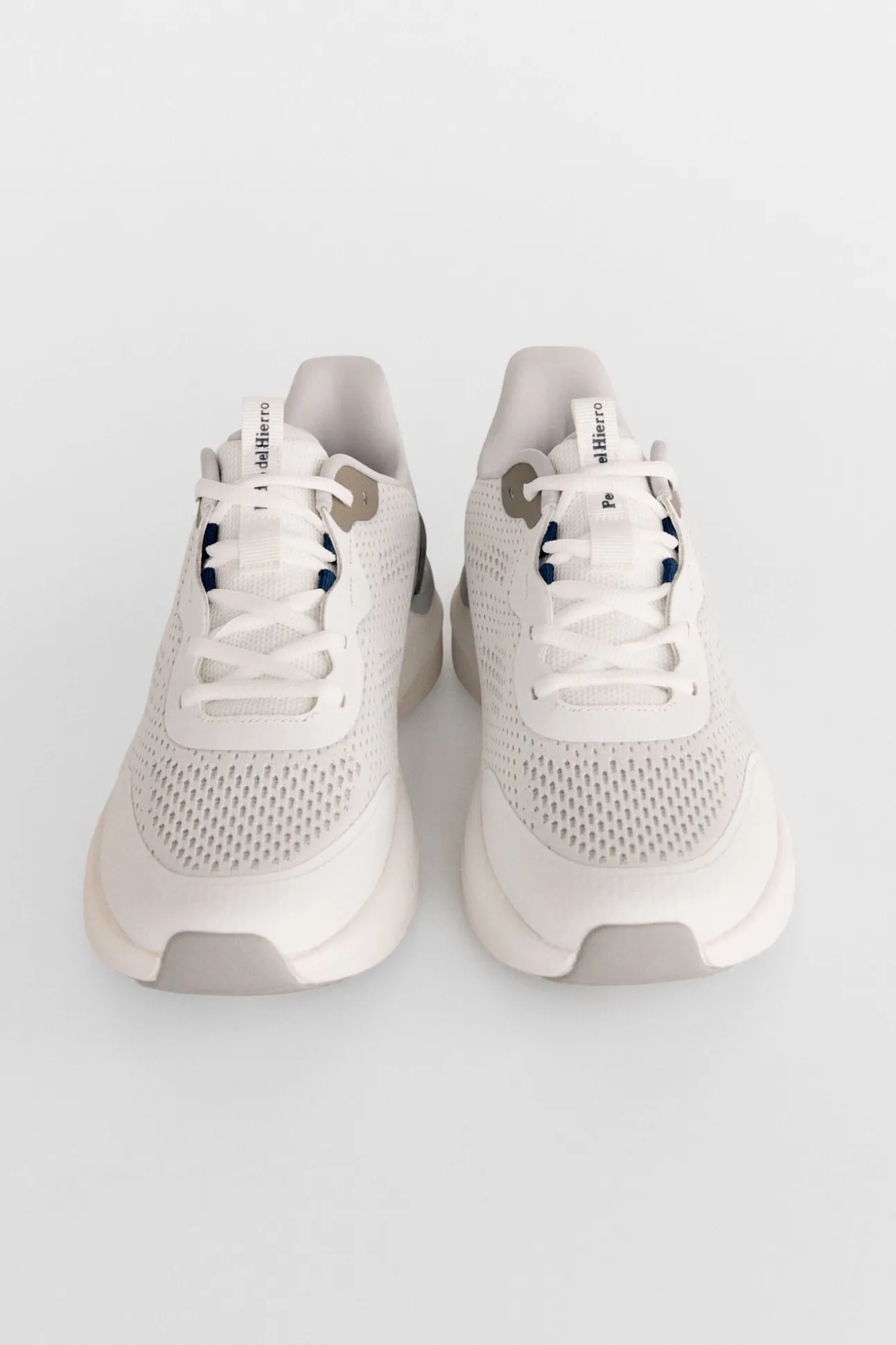 Zapatilla textil cordones