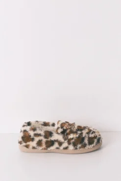 Zapatillas casa mocasín borreguito animal print