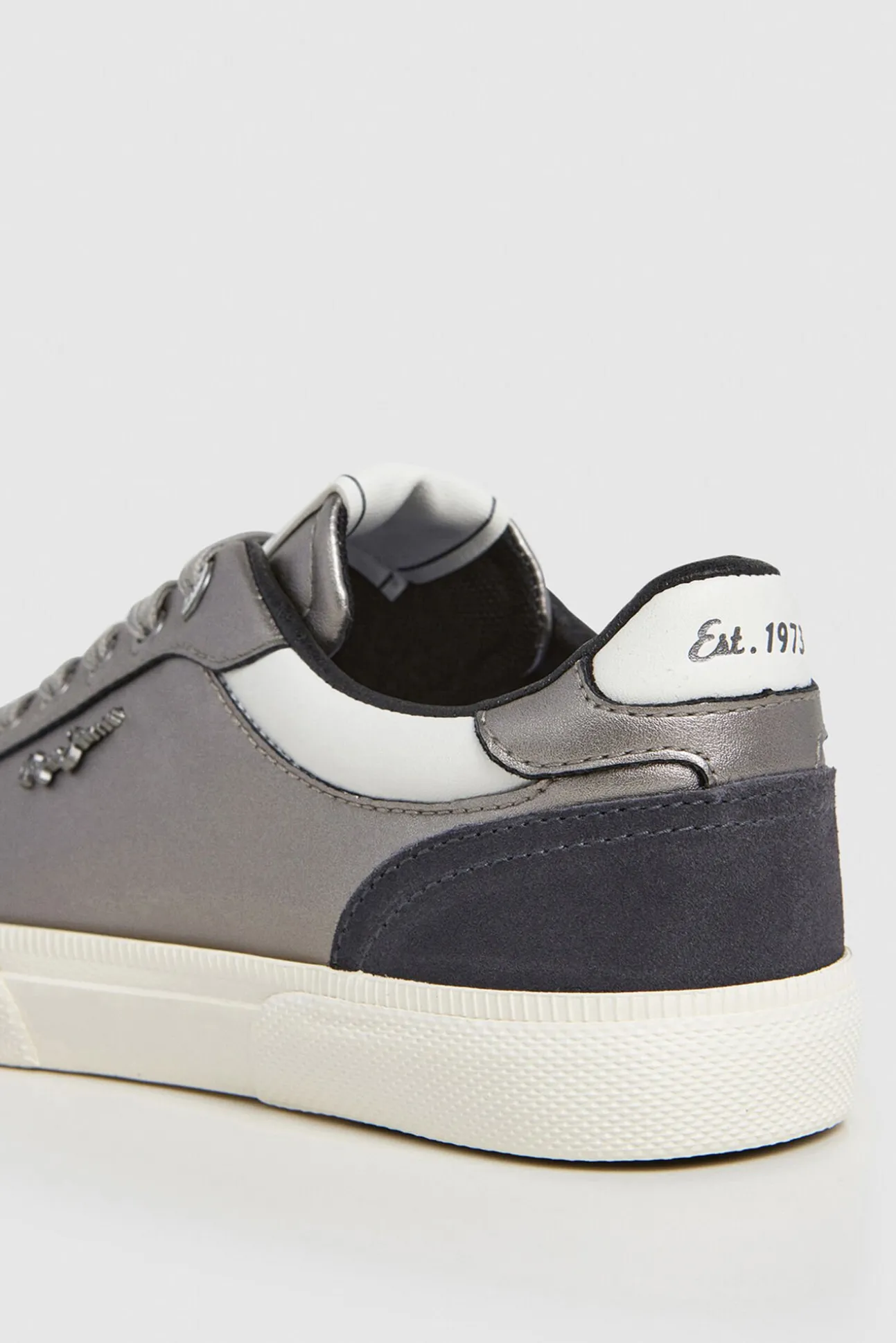 Zapatillas Clásicas Metalizadas