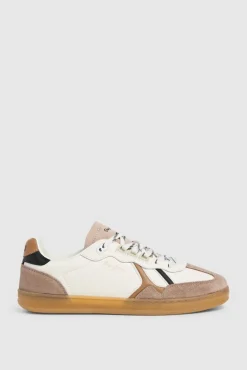 Zapatillas con piel